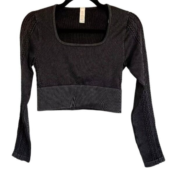 AERIE Offline Ribbed & Braided Long Sleeve Activewear Crop Top  -  L  -  NWT - Picture 1 of 6